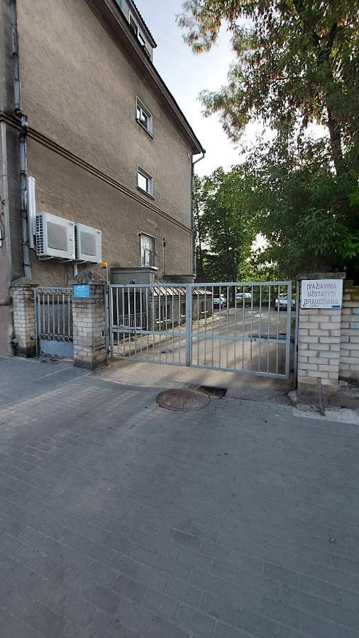 Fun And Chill Patalpu Ir Pirties Nuoma Apartment Vilnius Exterior photo